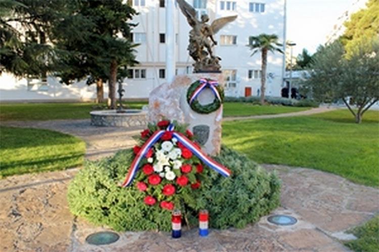 Slika /PU_ZD/slike/Spomenik  Poskoci.jpg